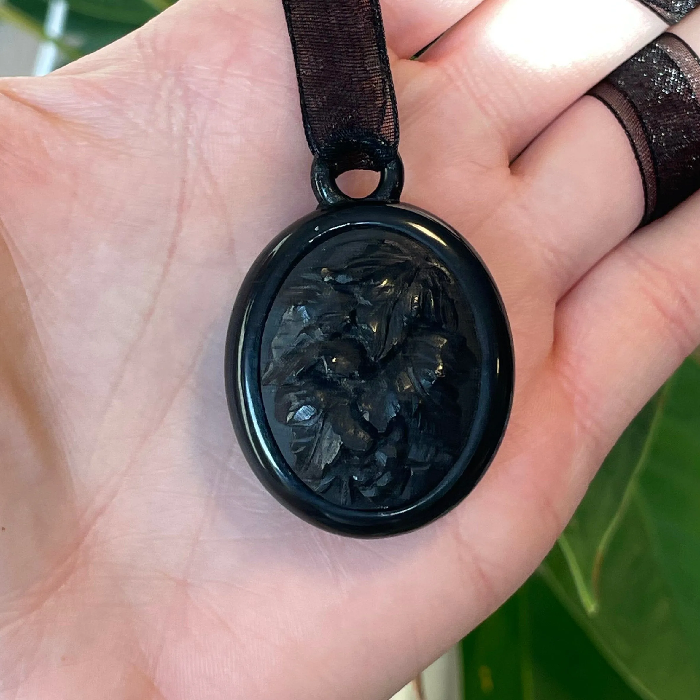 Antique Victorian Carved Ivy Whitby Jet Locket