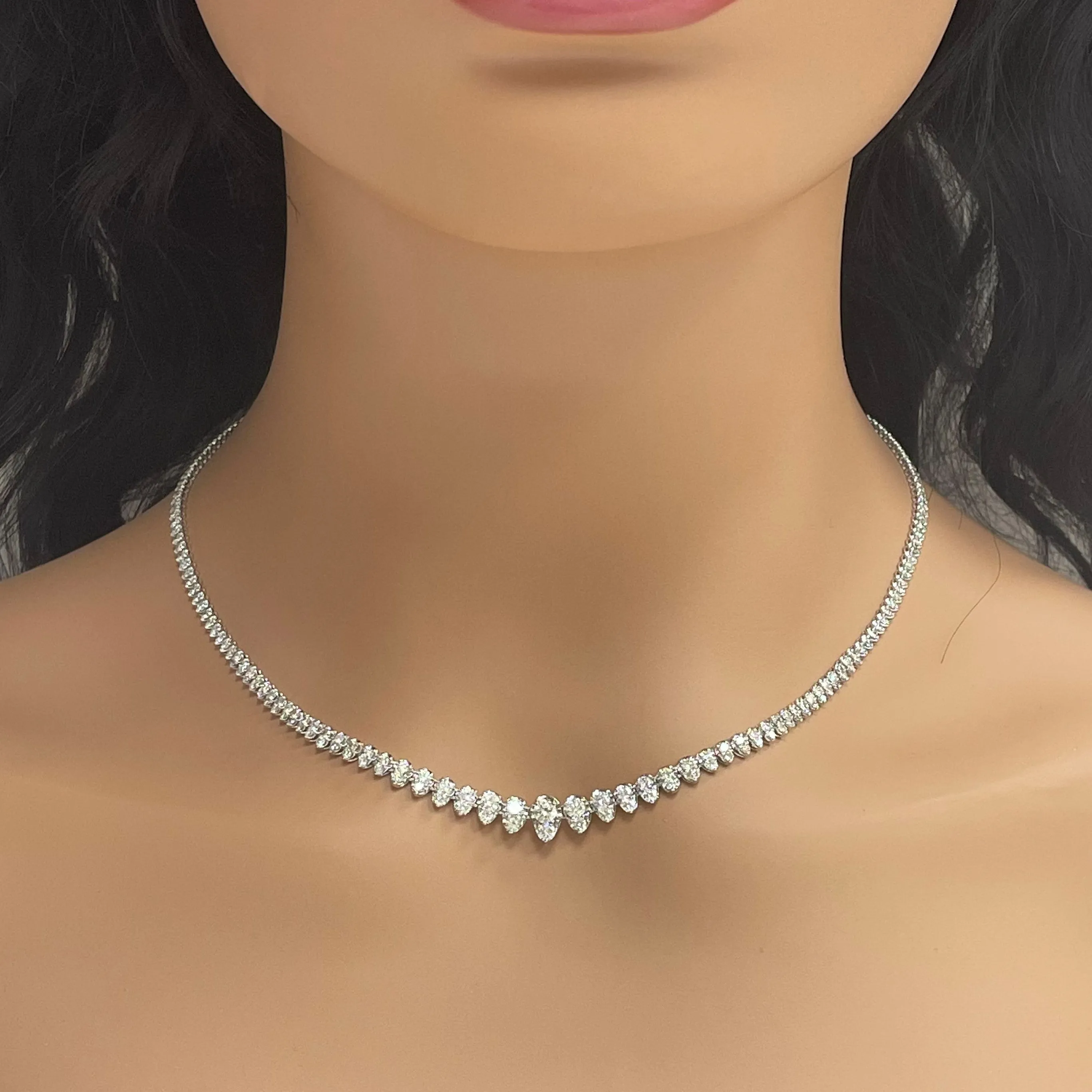 Graduated Pears Tennis Necklace (5.15 Diamonds) in White Gold