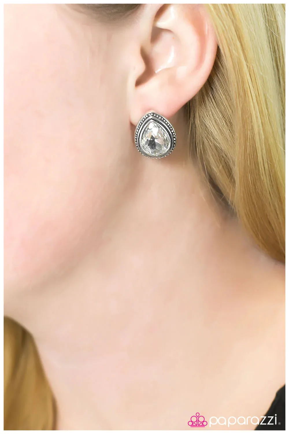 Paparazzi Earring ~ The Deluxe - White