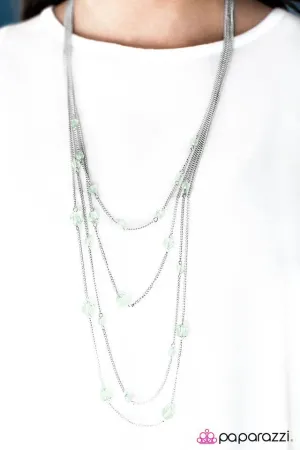 Paparazzi Necklace ~ Sparkling Intentions - Green