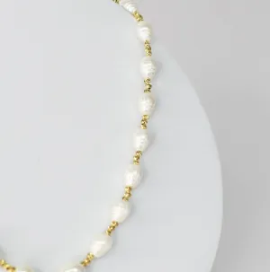 Pearl Chic Necklace