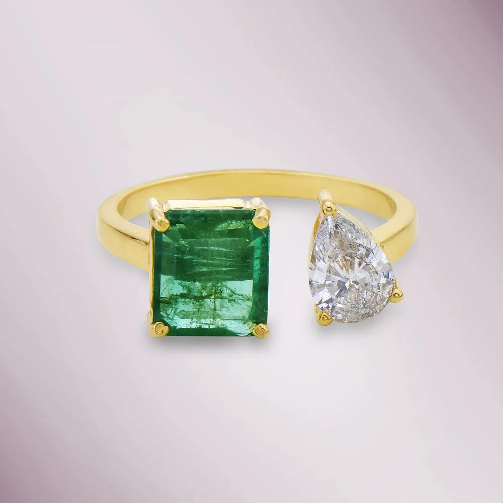 Princess Cut Emerald & Pear Shape Diamond Duo Engagement Ring (2.28 ct.) in 18K Gold