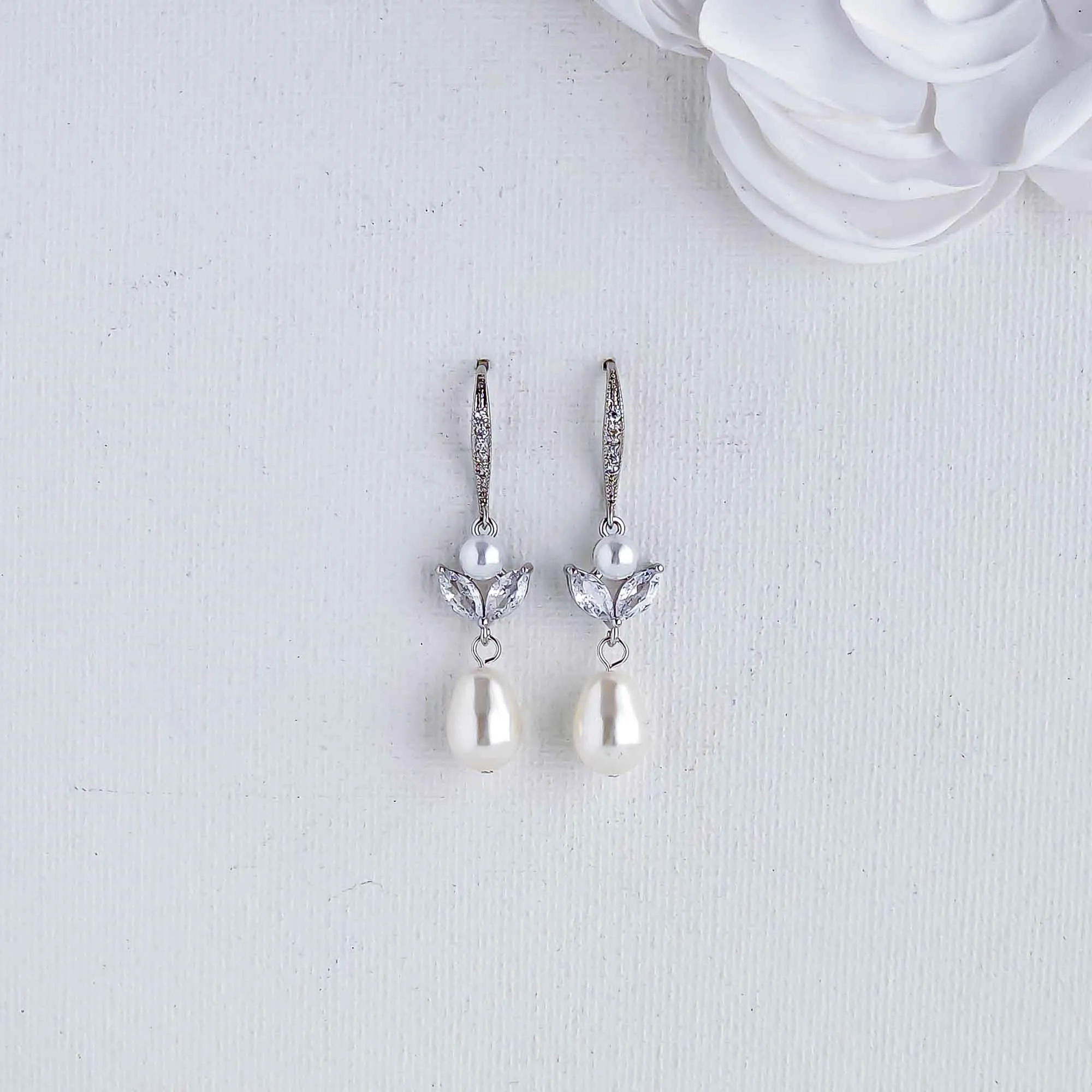 Simple Pearl Dangle Earrings for Brides-Leila