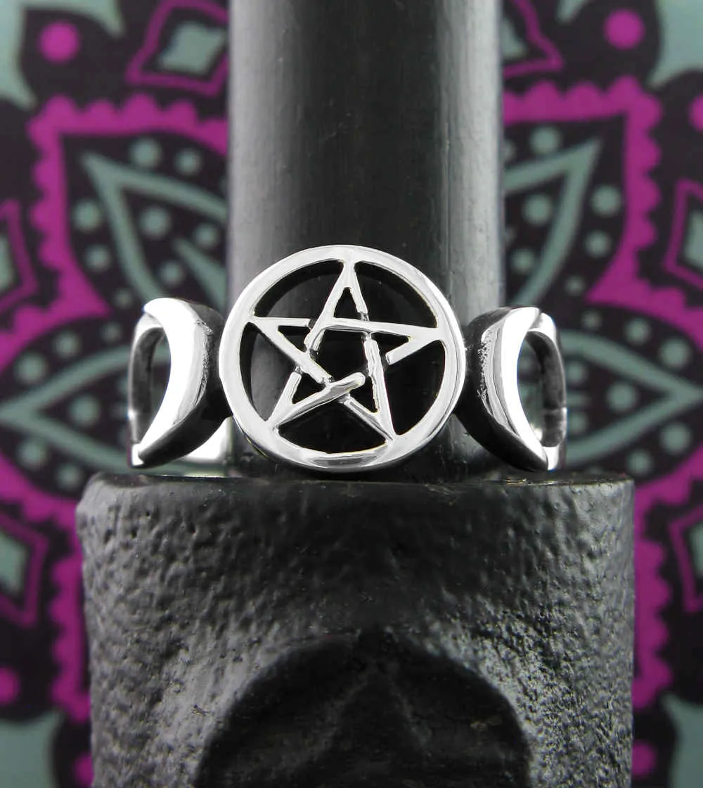 Triple Moon Symbol With Pentagram Cut-Out Ring