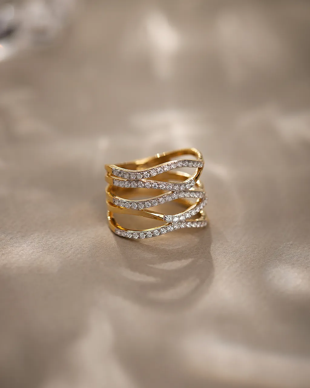 Wide Wave Diamond Band